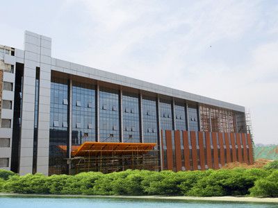 賀我司成功簽訂航天基地五0四園區(qū)B4、B5、B6樓幕墻、門窗
